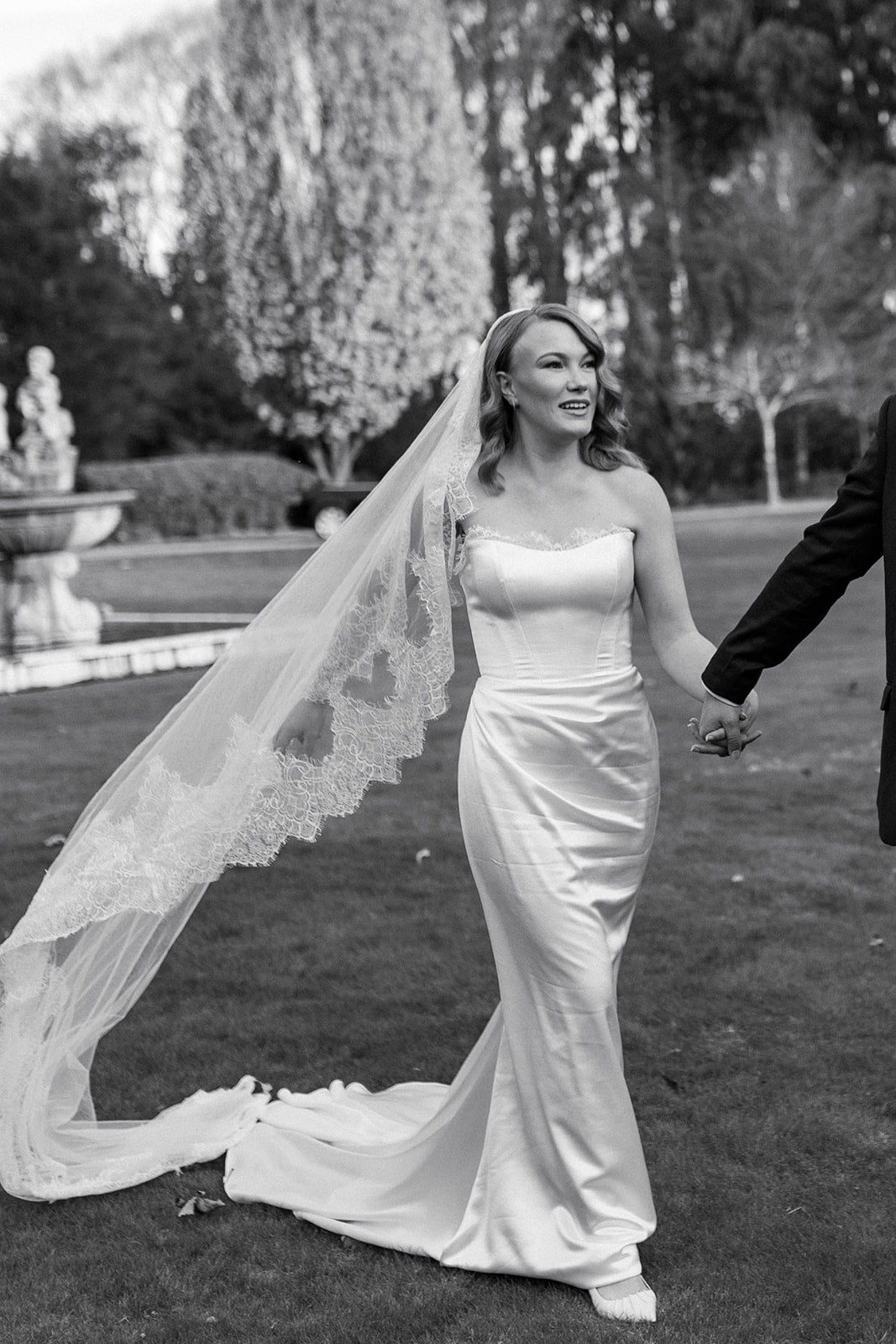 3m Cathedral Mantilla Lace Veil