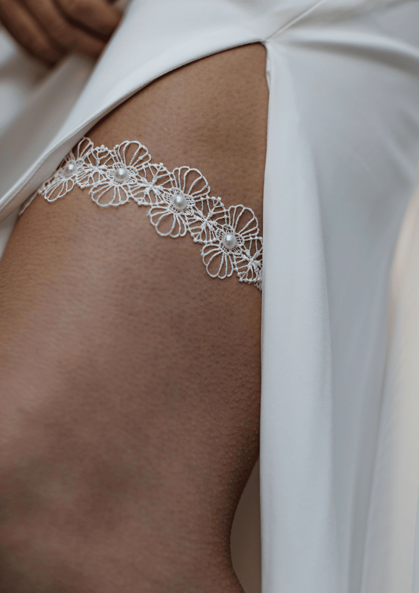 Pearl Garter