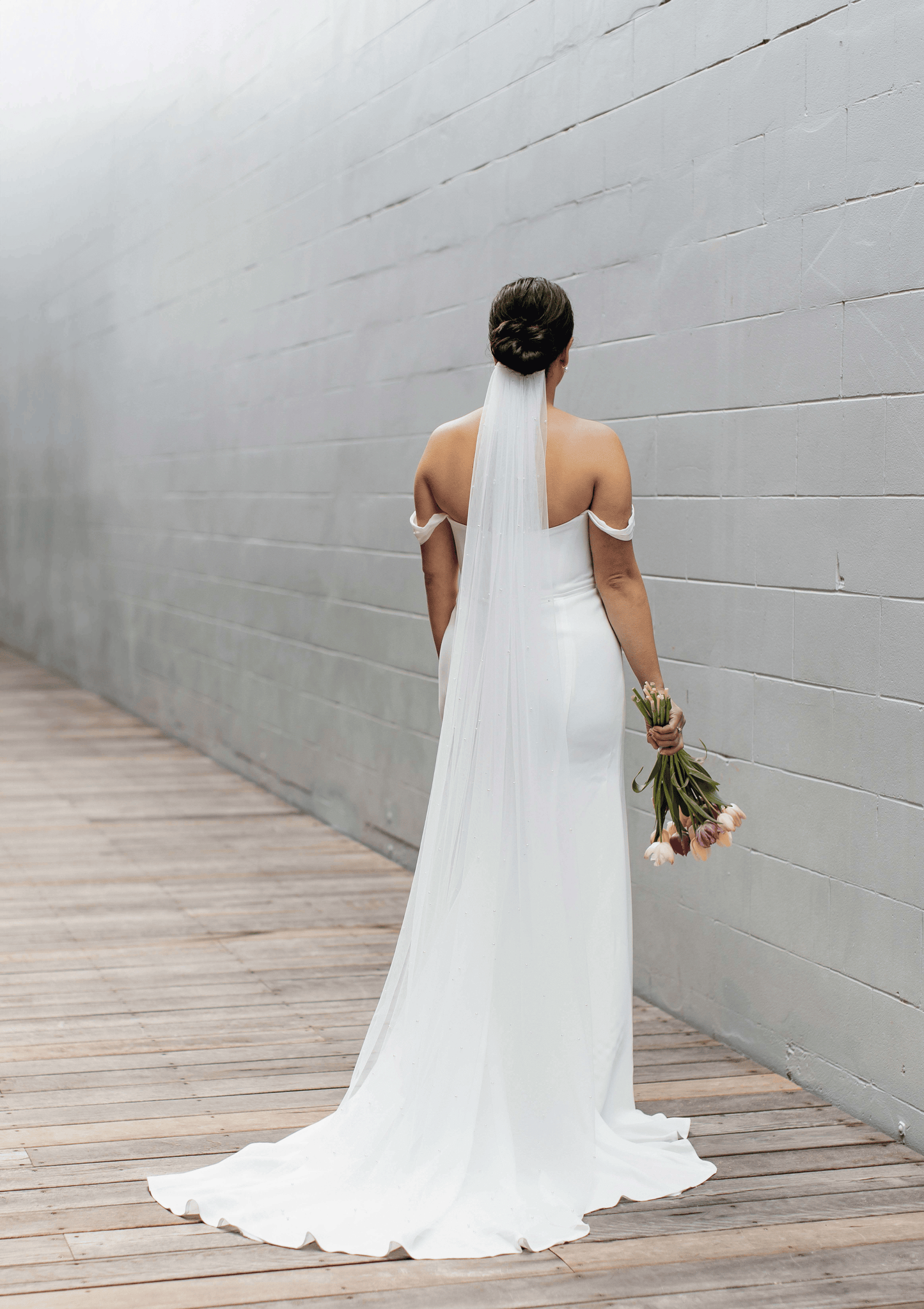 Pearl Bridal Veil 2m (Floor Length Veil)