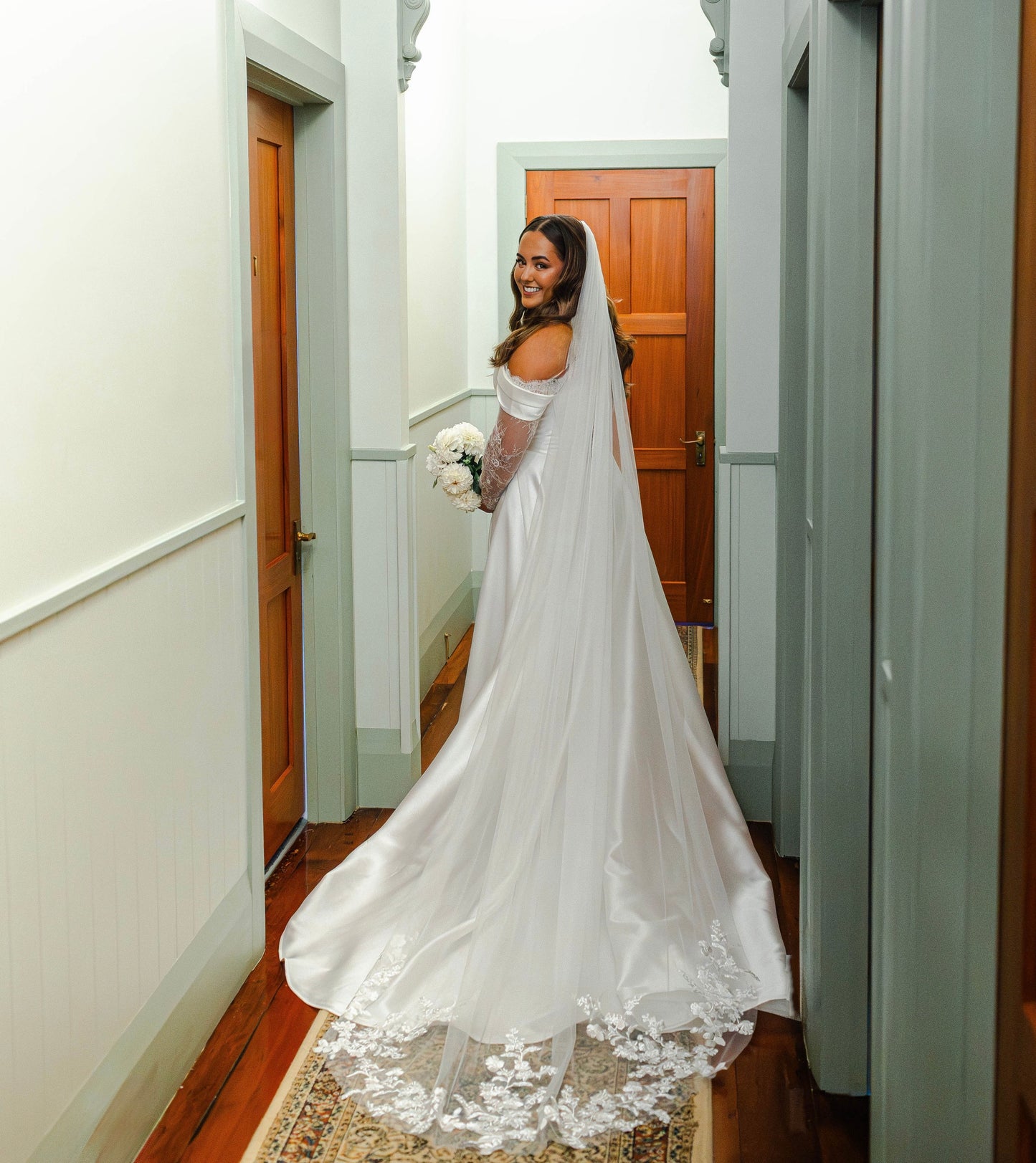 Floral Lace Bridal Veil 2.5m (Cathedral Veil)
