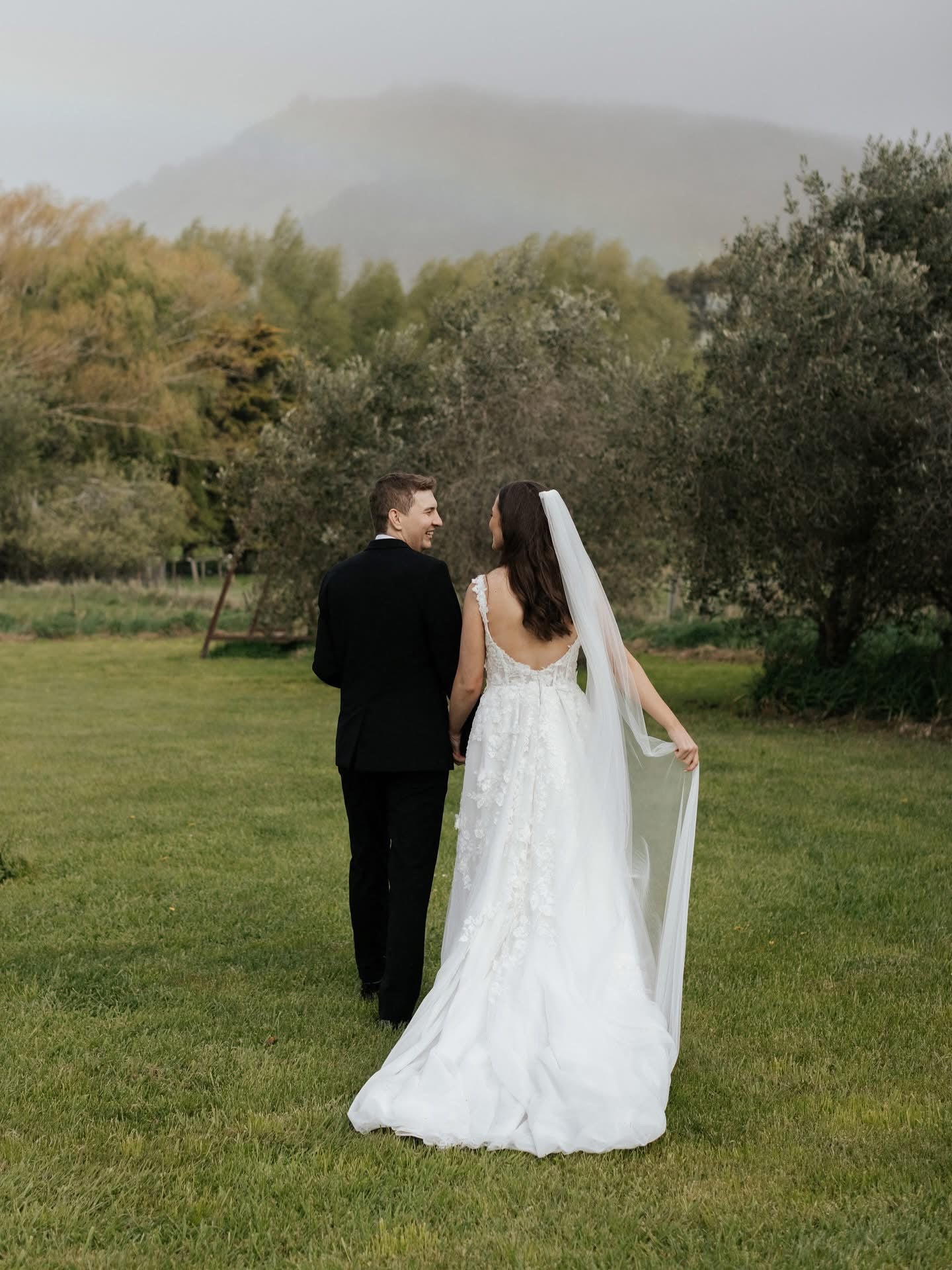 Classic Floaty Bridal Veil 2m (Floor Length Veil)