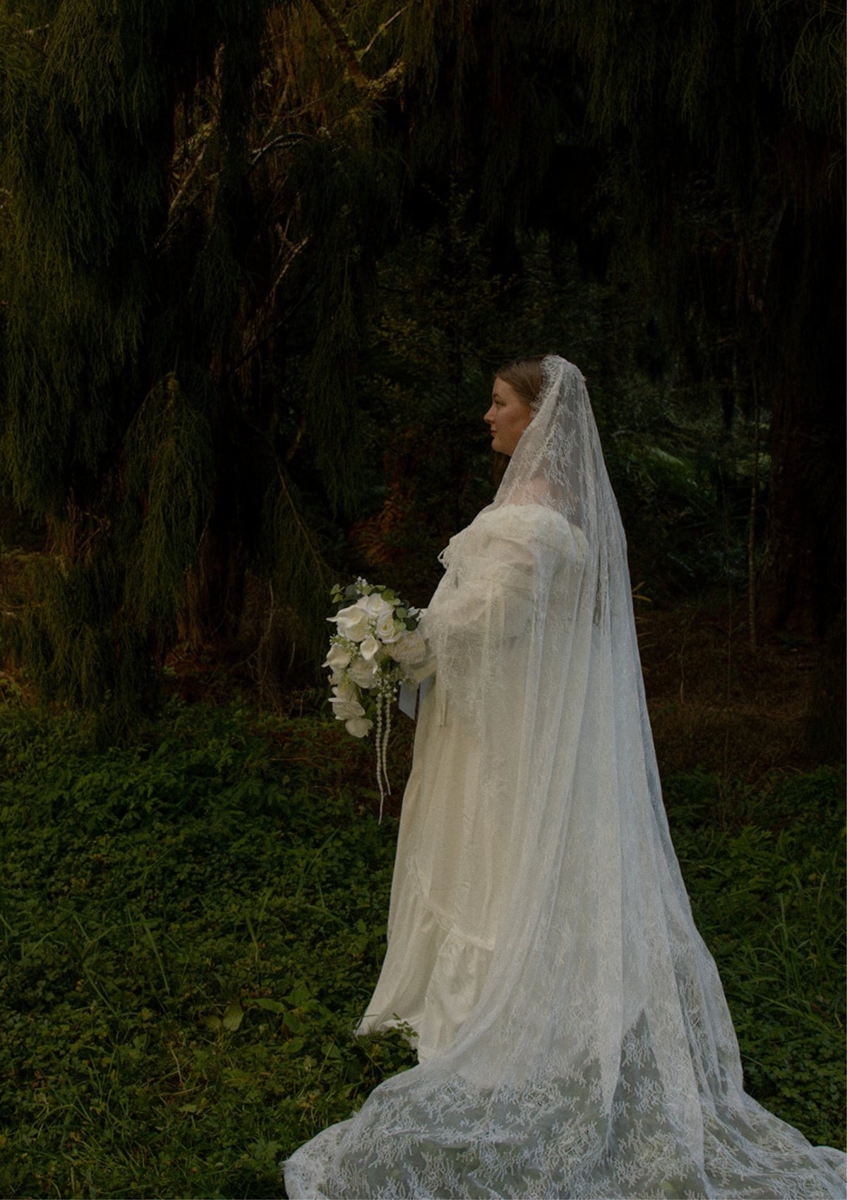 LAUNCHING SOON! Chantilly Lace All-Over Mantilla Veil