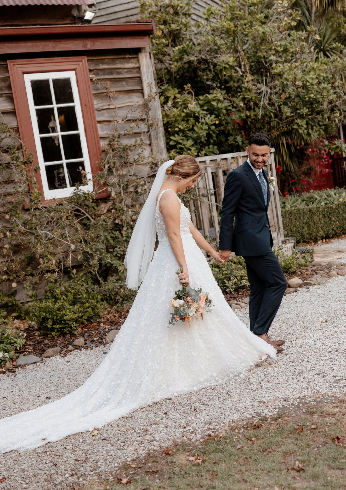 Classic Floaty Bridal Veil 1m (Fingertip Veil)