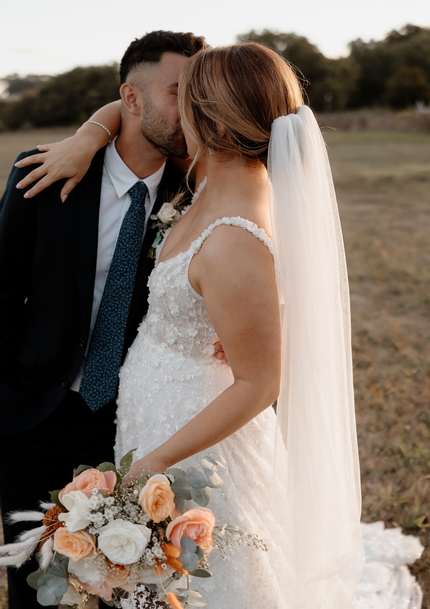 Classic Floaty Bridal Veil 1m (Fingertip Veil)