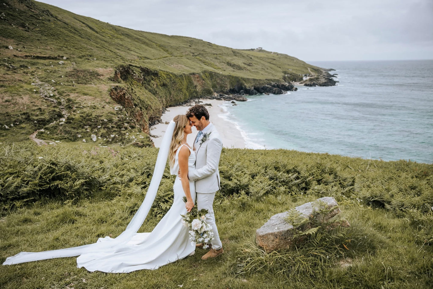 Classic Floaty Bridal Veil 3m (Cathedral)