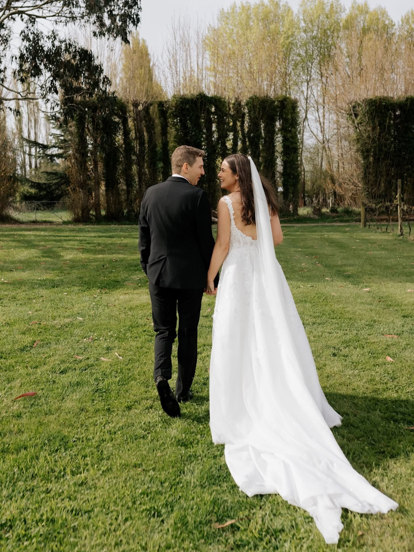 Classic Floaty Bridal Veil 2m (Floor Length Veil)
