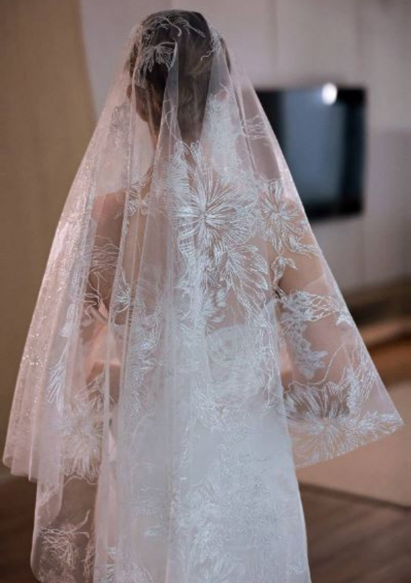 Ornate Lace Bridal Veil 3m