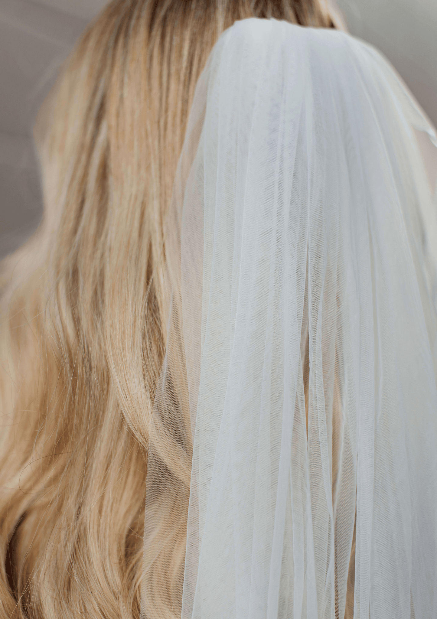 Classic Floaty Bridal Veil 1m (Fingertip Veil)