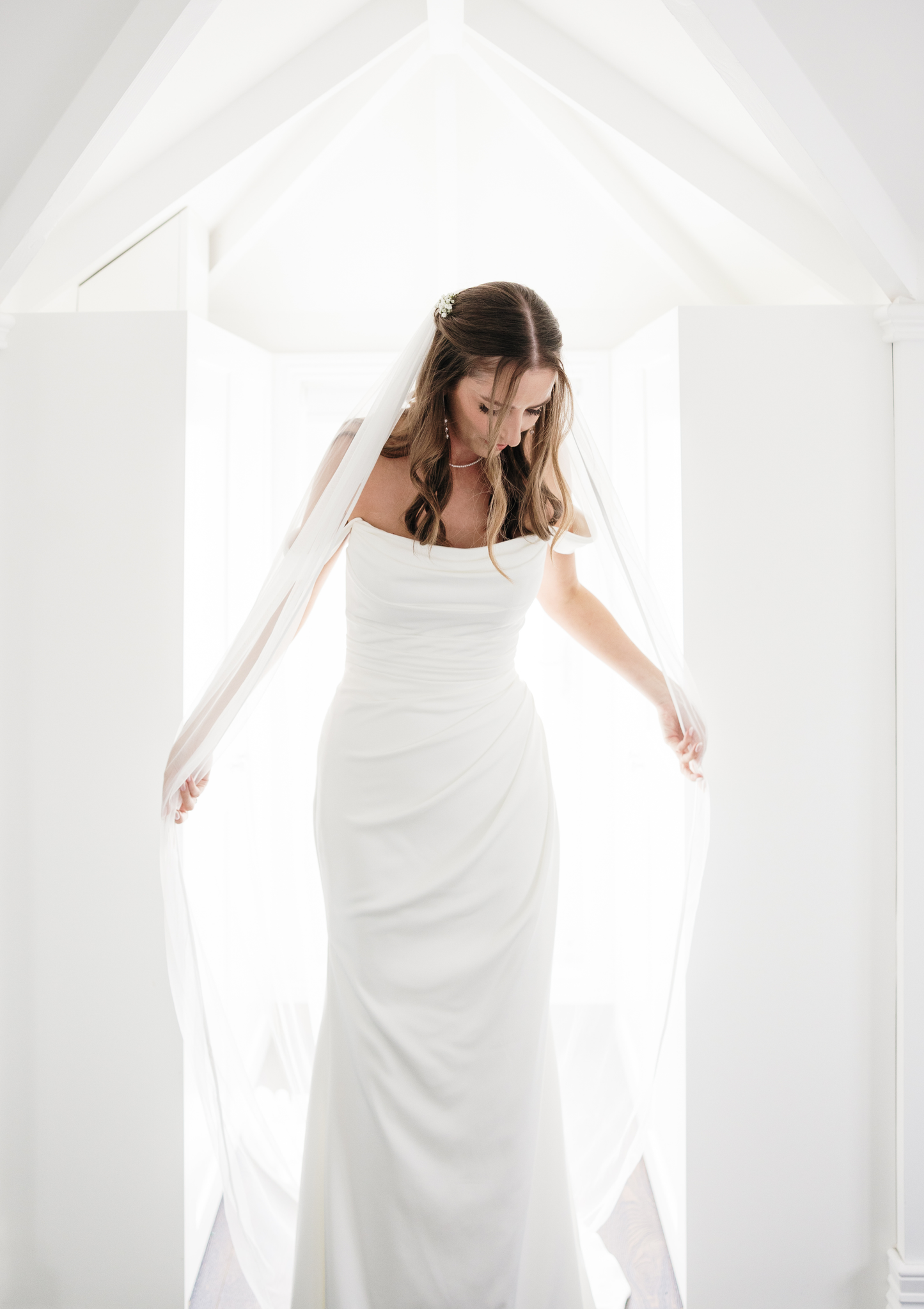 Satin Trim Bridal Veil – Floor Length (2m)